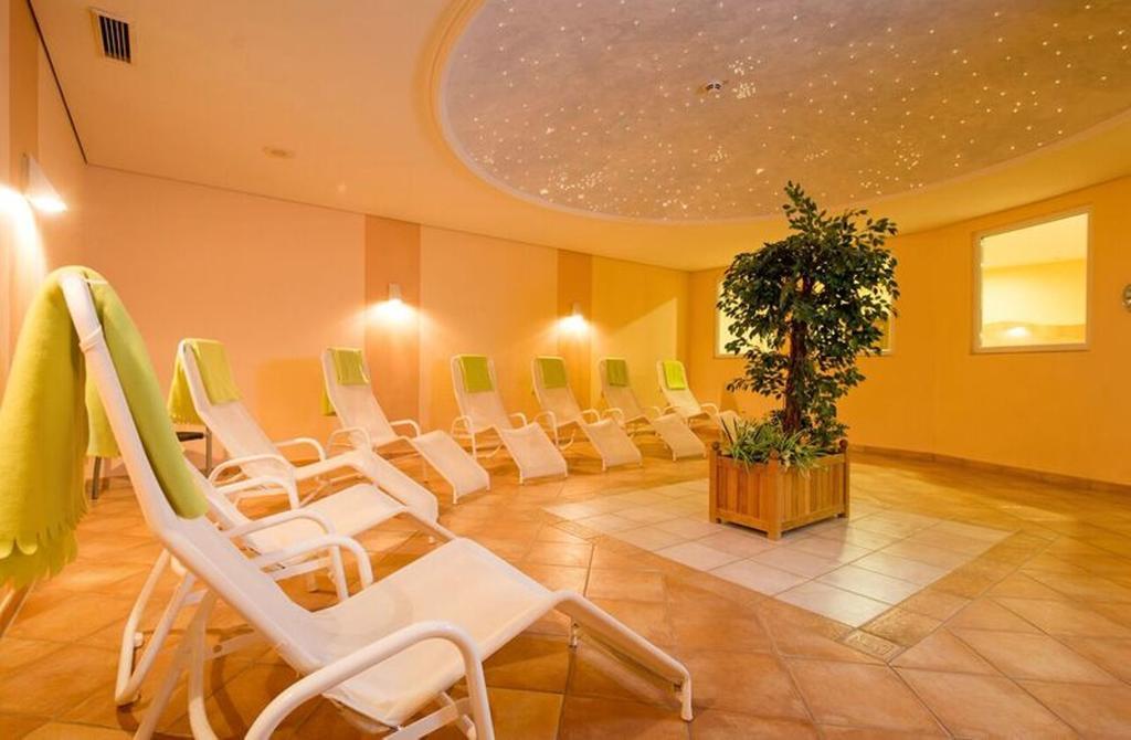 Maifeld Sport- Und Tagungshotel แวร์ล ภายนอก รูปภาพ