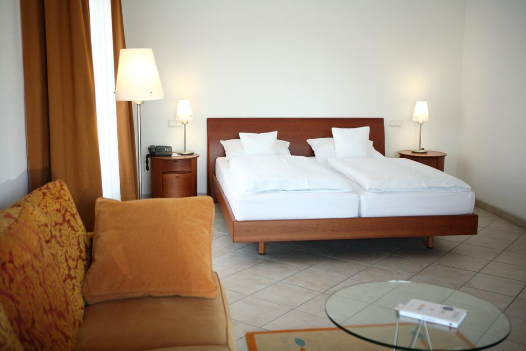 Maifeld Sport- Und Tagungshotel แวร์ล ภายนอก รูปภาพ