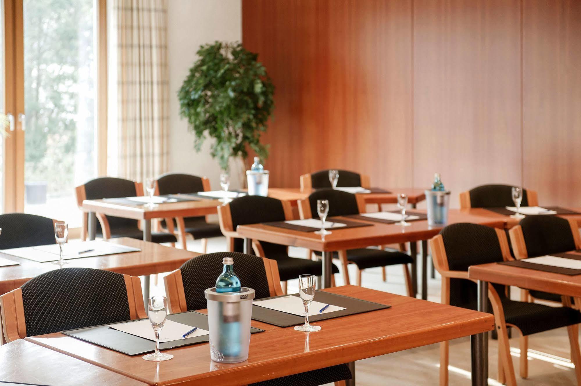 Maifeld Sport- Und Tagungshotel แวร์ล ภายนอก รูปภาพ