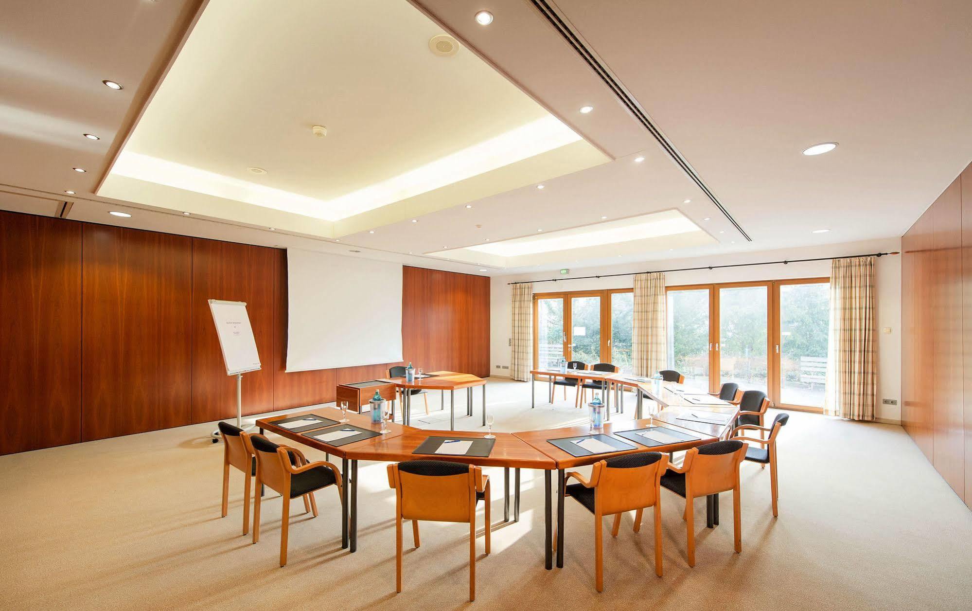 Maifeld Sport- Und Tagungshotel แวร์ล ภายนอก รูปภาพ