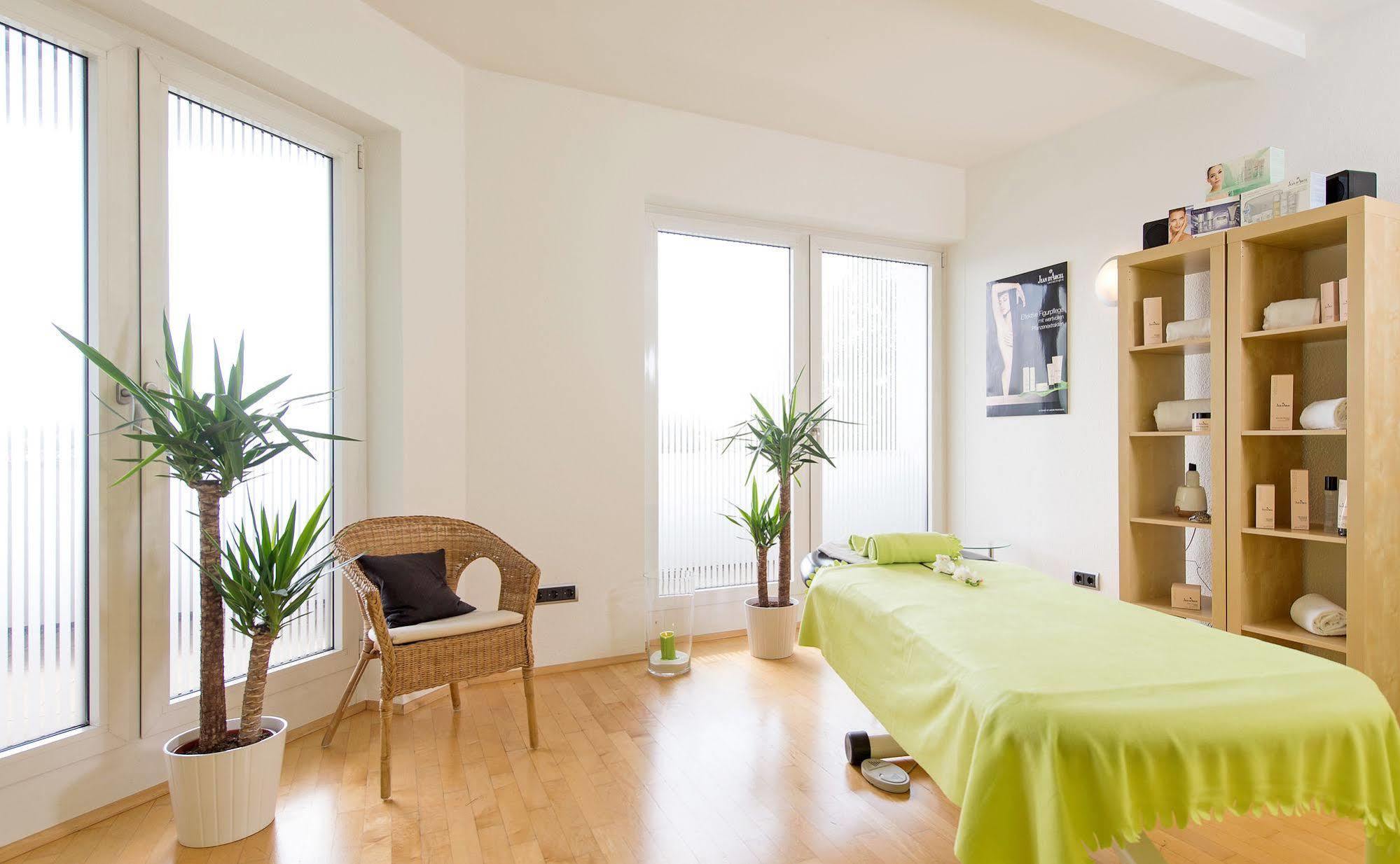 Maifeld Sport- Und Tagungshotel แวร์ล ภายนอก รูปภาพ